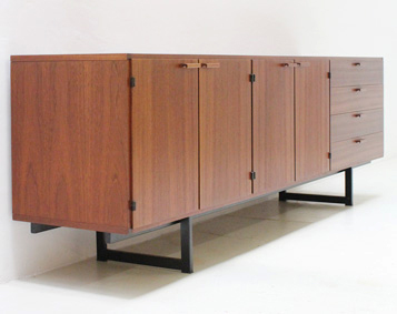 BRAAKMAN SIDEBOARD