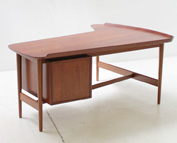 ARNE VODDER BO 85 DESK