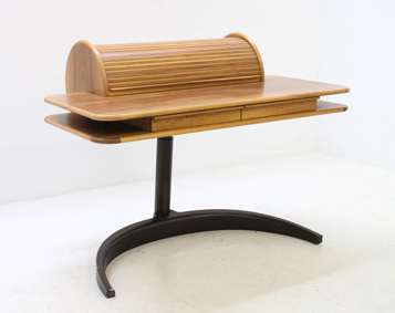 ALA DESK BY GIOTTO STOPPINO