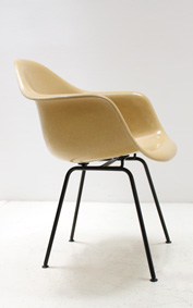 ORIGINAL MUSTARD FIBERGLASS ARMCHAIR BY EAMES