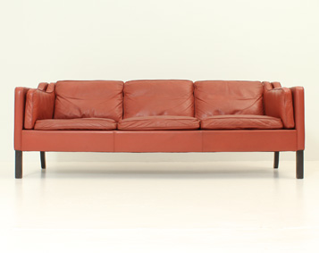 THREE-SEATER DANISH SOFA IN LEATHER