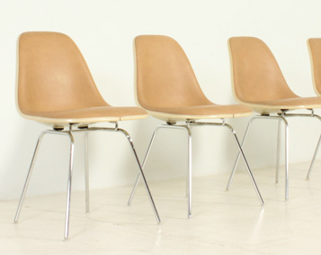 SET OF FOUR DSX CHAIRS BY CHARLES AND RAY EAMES