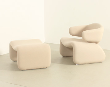 DIJNN ARMCHAIR AND OTTOMAN BY OLIVIER MOURGUE FOR AIRBORNE, FRANCE, 1965